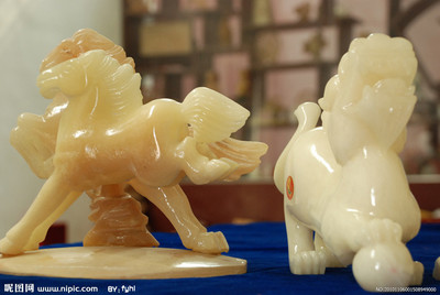 膏雕动物工艺品摄影图__传统文化_文化艺术_摄影图库