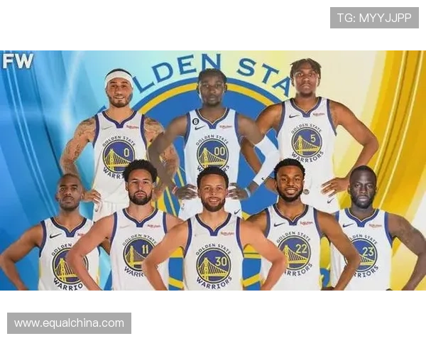 勇士队迎来全新赛季挑战 库里与汤普森状态火热 联手冲击总冠军 勇士队迎来全新赛季挑战 库里与汤普森状态火热 联手冲击总冠军