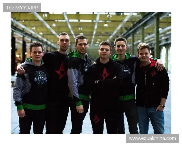 欧洲豪门鏖战再起新援加盟引发争冠格局巨变风云突变走势扑朔迷离